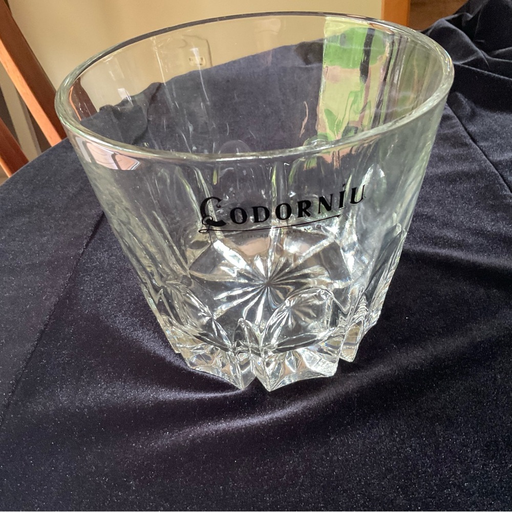 Codorniu Vintage Wine/Champagne chiller.